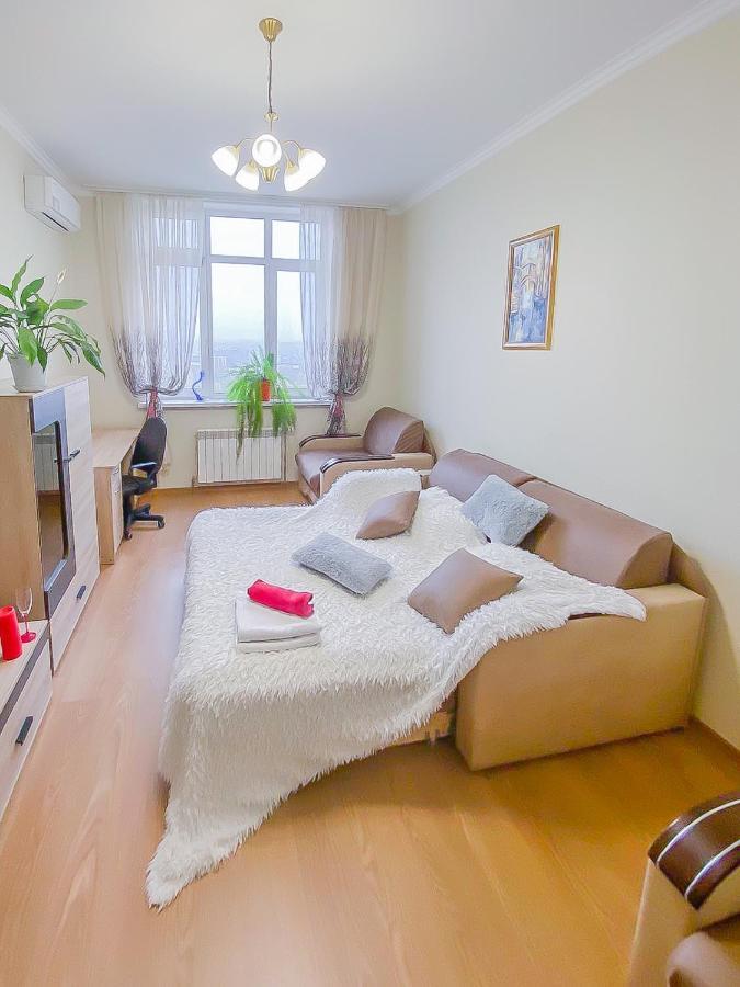 Rent Kiev Apartment 2 Min Metro Chernihivska Extérieur photo
