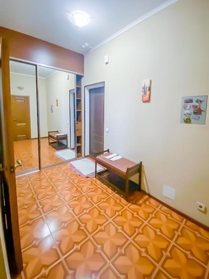 Rent Kiev Apartment 2 Min Metro Chernihivska Extérieur photo