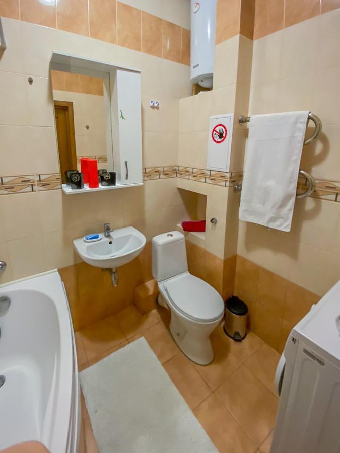 Rent Kiev Apartment 2 Min Metro Chernihivska Extérieur photo