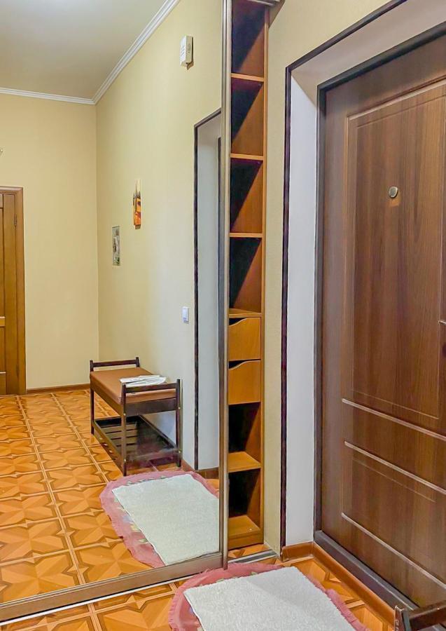 Rent Kiev Apartment 2 Min Metro Chernihivska Extérieur photo