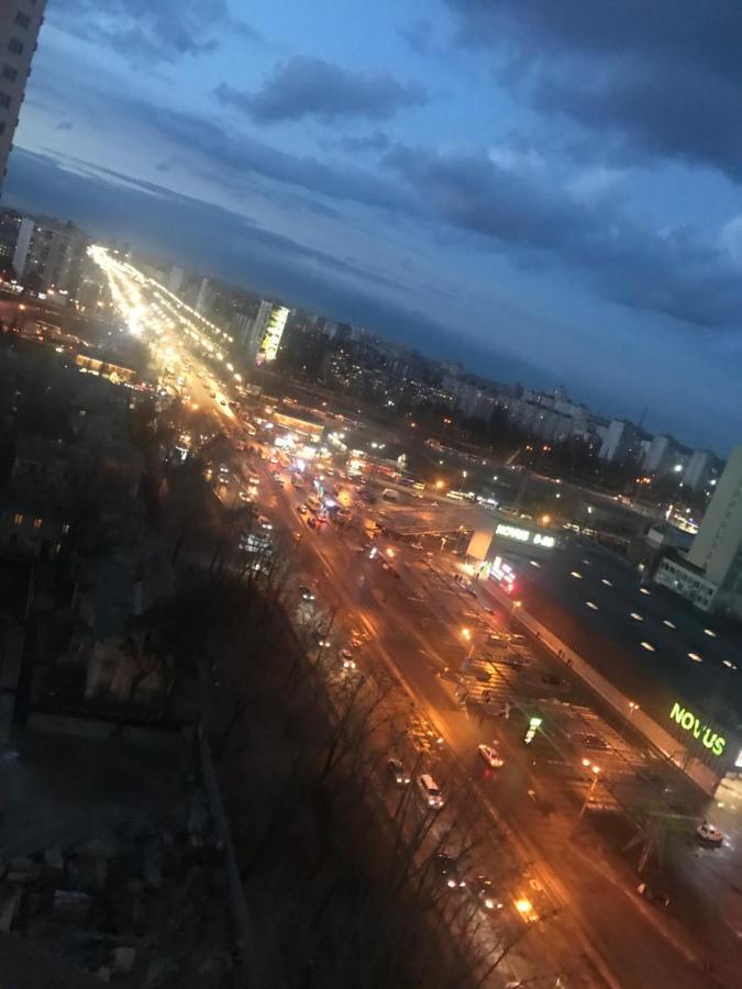 Rent Kiev Apartment 2 Min Metro Chernihivska Extérieur photo
